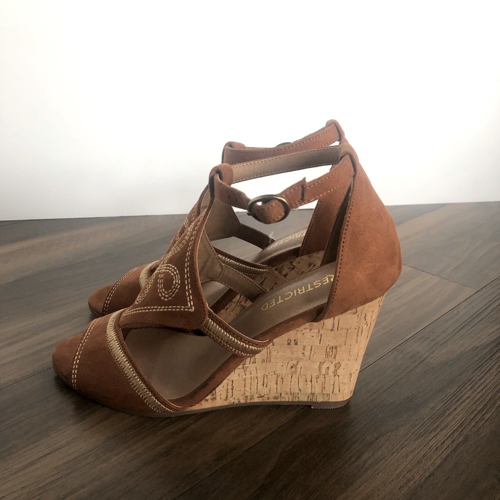RESTRICTED Faux Suede Wedge, Size 8, NWOB